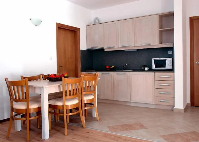 Winslow Highland Aparthotel 2*